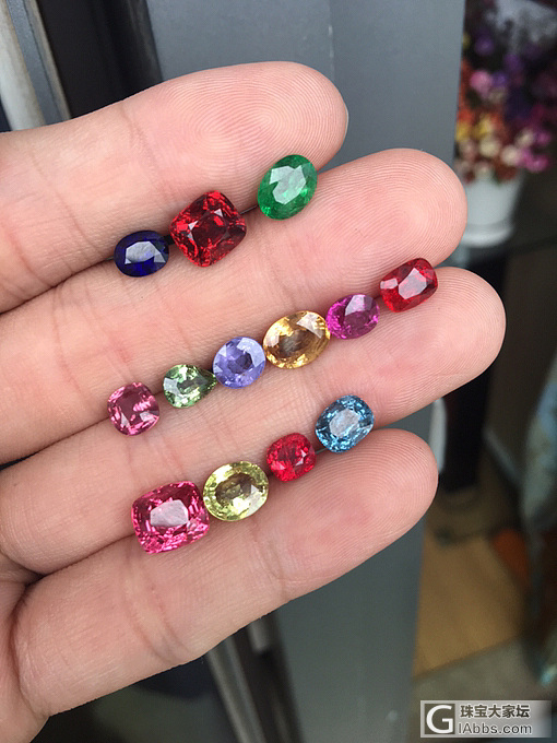 彩色糖豆_刻面宝石彩色宝石