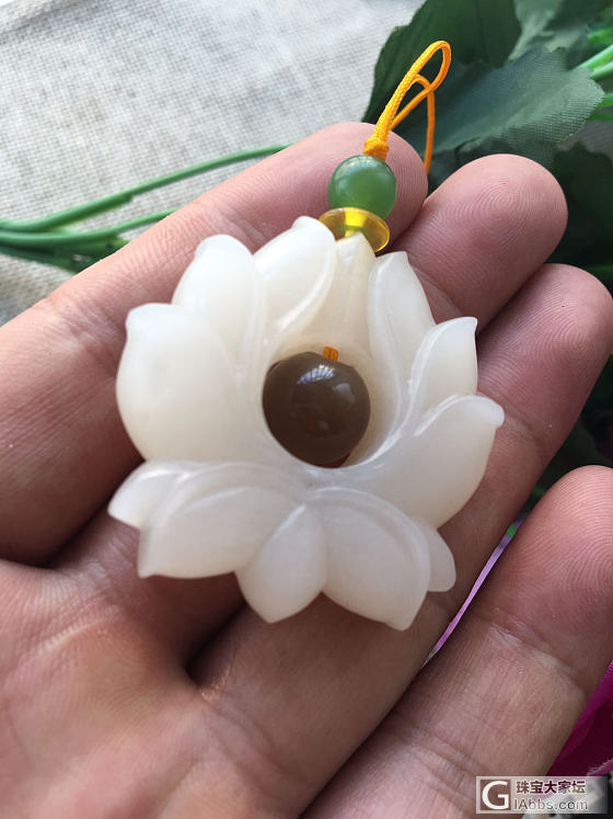 藕粉一品清廉_吊坠和田玉
