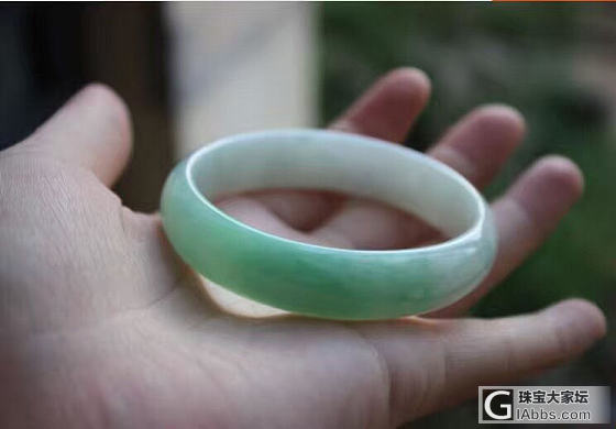 初入坑，这款多钱可以拿下？_手镯翡翠