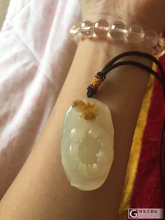 天然黄龙玉巧雕富贵花开牡丹_黄龙玉