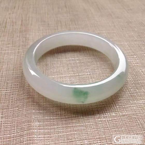 【百宝缘】8月29号感觉秋天快到了，凉飕飕的_翡翠