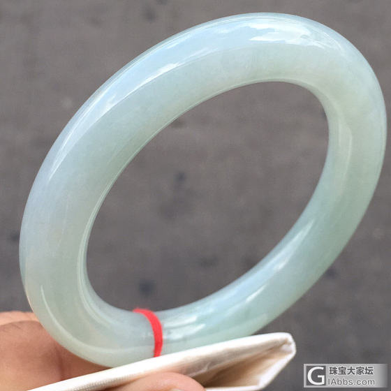 都能买的起的镯子 嘿嘿_手镯翡翠