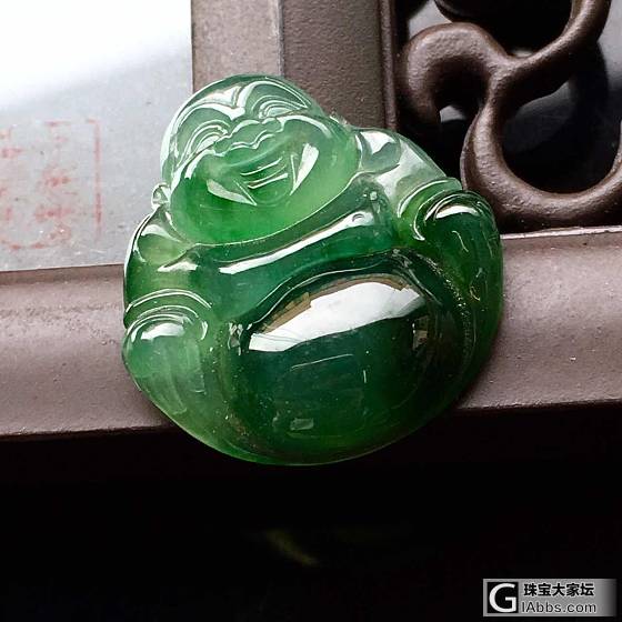 求冰种飘花佛公裸坠一枚_翡翠