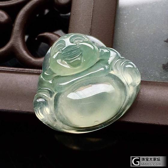 求冰种飘花佛公裸坠一枚_翡翠