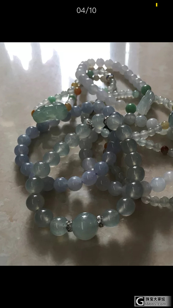 小白求助，翡翠晴水底冰透手串，4300是否值呢？_珠串翡翠