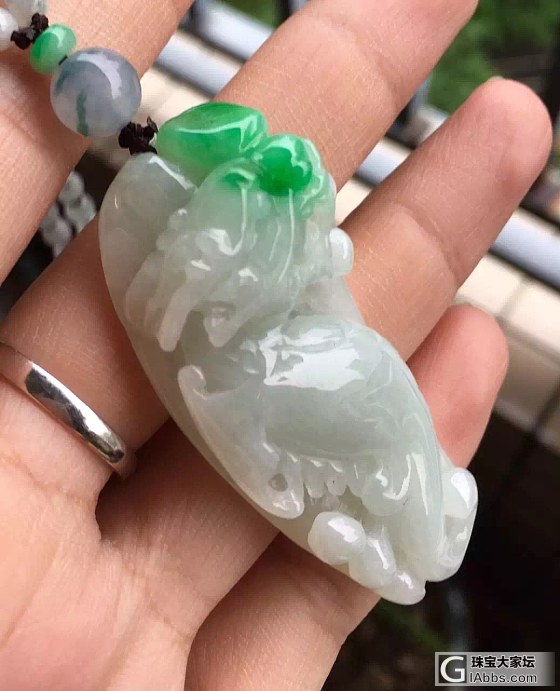 【飞龙】飘阳绿翡翠飞龙 顶珠一刻冰紫飘花圆珠 搭翡翠路路通珠链_花件翡翠