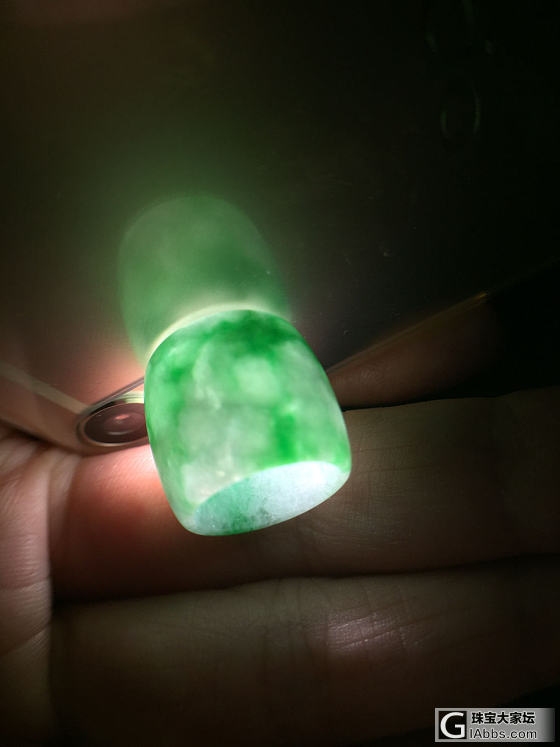 想问问这颗桶珠的问题_翡翠