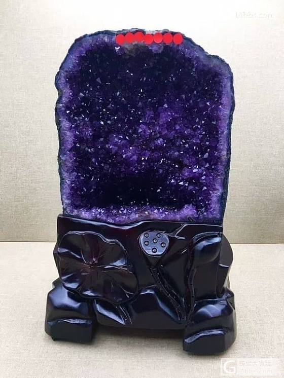 第一个入手1300无，第二个入手400元直吗？_洞盆簇白水晶
