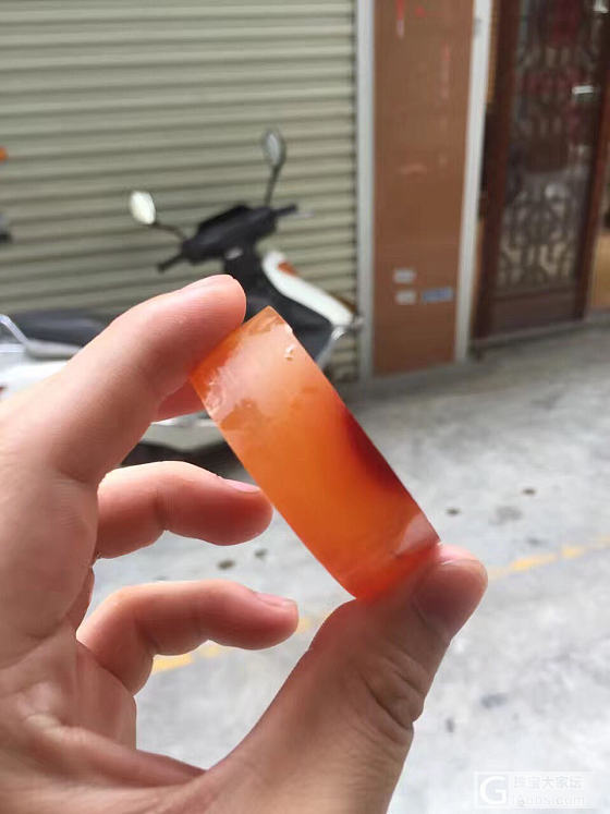 发一些红色天然的，好让大家看看_玉髓