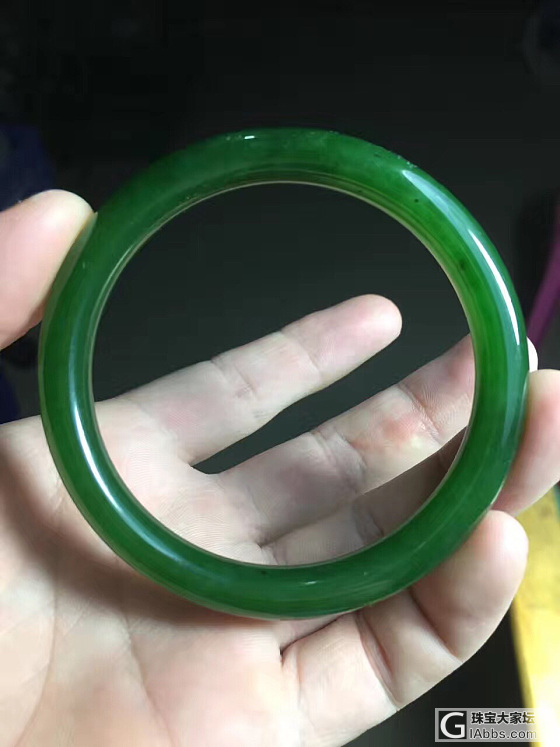 刚收的2样东西，手镯跟蝉_手镯碧玉