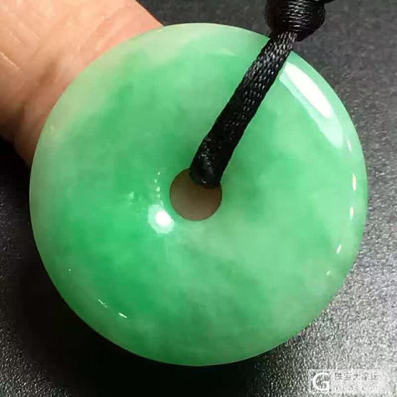 翠色平安扣_平安扣翡翠
