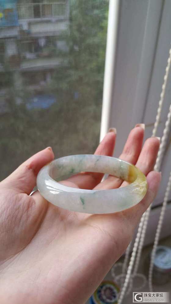 最近入手的2个翡翠镯子_手镯翡翠