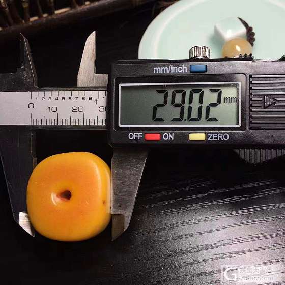 老蜜蜡大墩子挂坠_蜜蜡