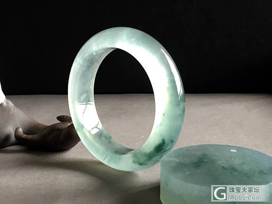 前几天上存了半成品，现在成品来了_手镯翡翠