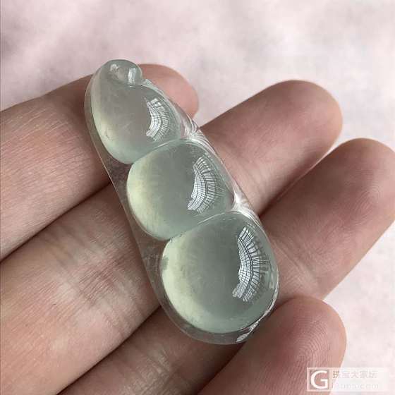 不知道大家那里下雨没，分享几个最近做好的翡翠小精品_翡翠