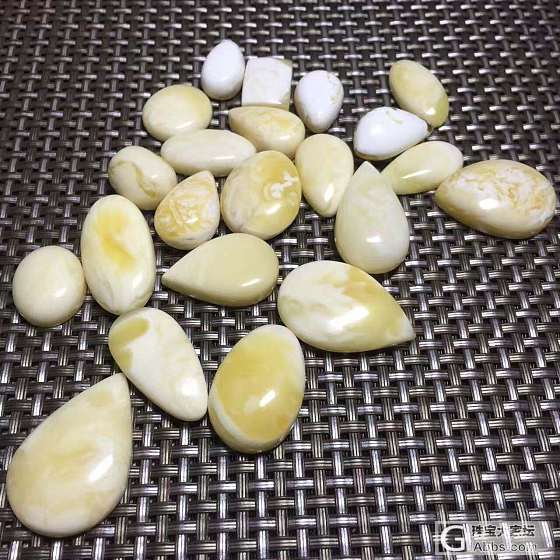 今天出发去上海，上海的朋友们，明天展会有约的吗_琥珀蜜蜡