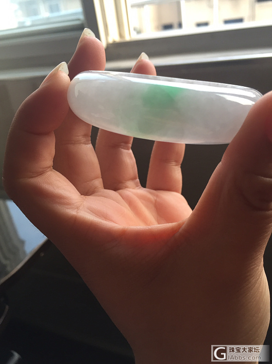 晒晒我的三位数价格镯子有瑕疵不过种水还行_手镯