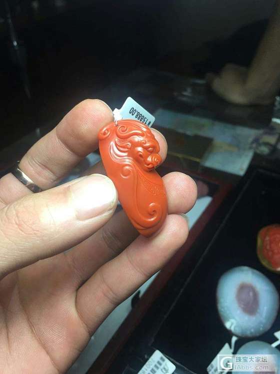 南红雕件_南红