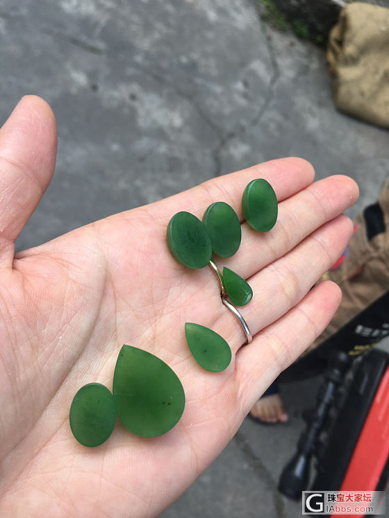 乌兰海苹果绿碧玉_碧玉