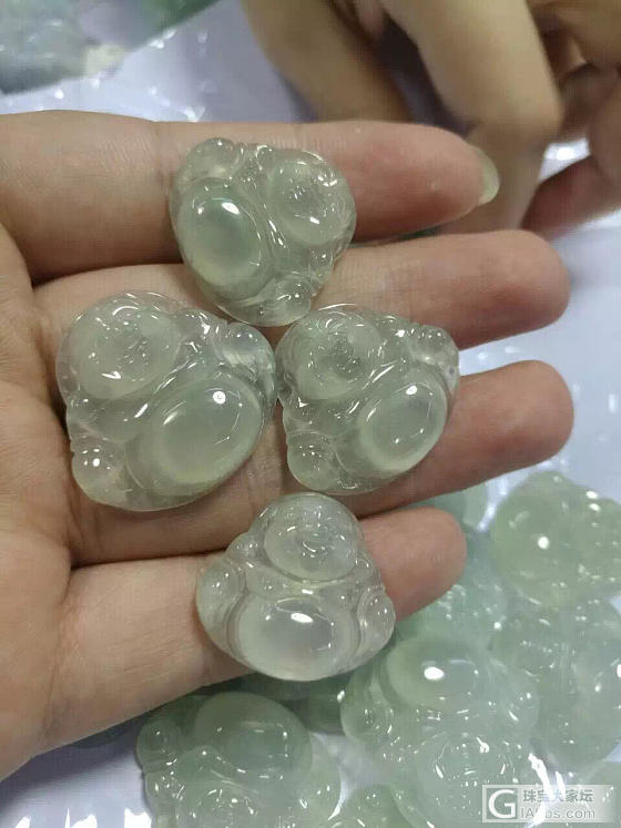 以后可以经常发了，每周二上新_翡翠