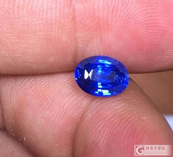 蓝宝石（矢车菊）_刻面宝石蓝宝石