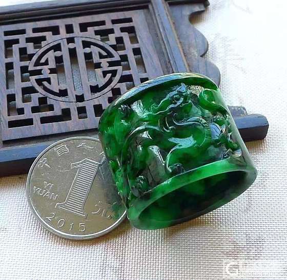 翡翠扳指_扳指翡翠