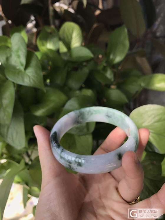 求购60翡翠手镯，给老妈的。价格3000-4000左右吧_手镯翡翠