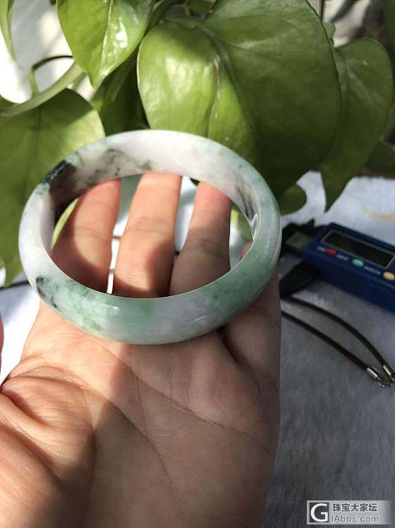求购60翡翠手镯，给老妈的。价格3000-4000左右吧_手镯翡翠