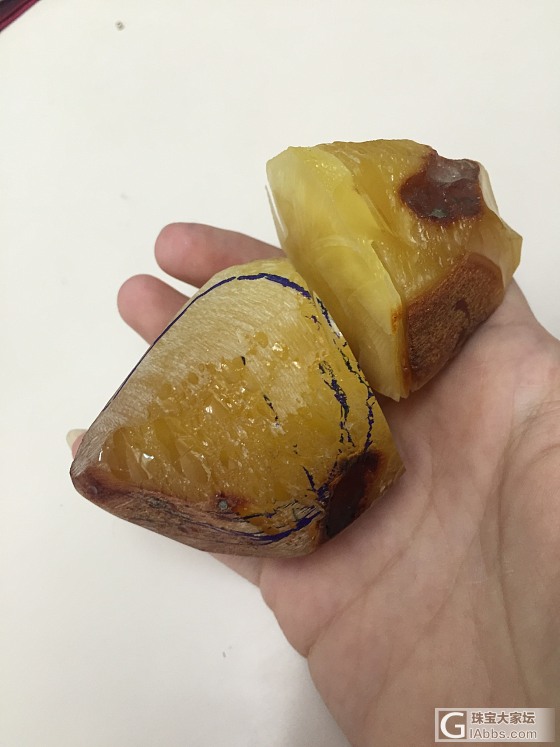 打磨过程，求赞_蜜蜡打磨原石