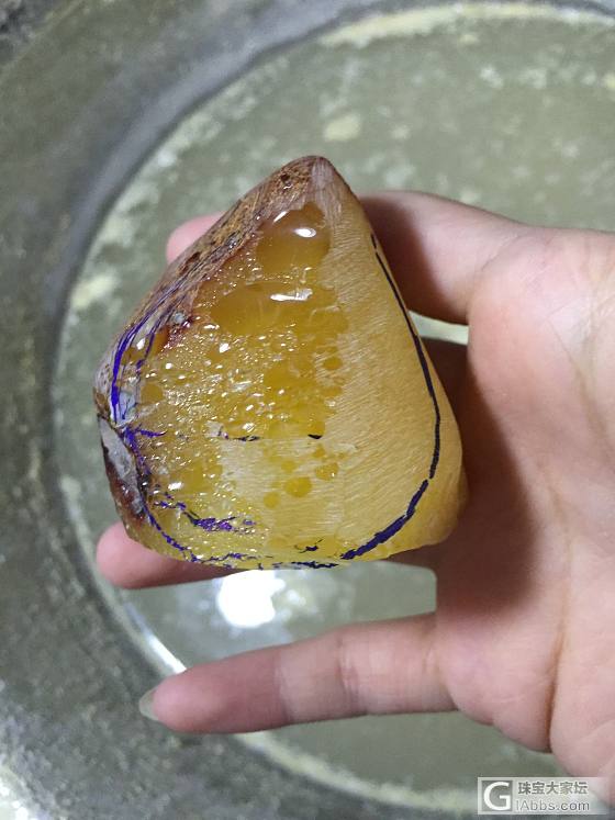 打磨过程，求赞_蜜蜡打磨原石