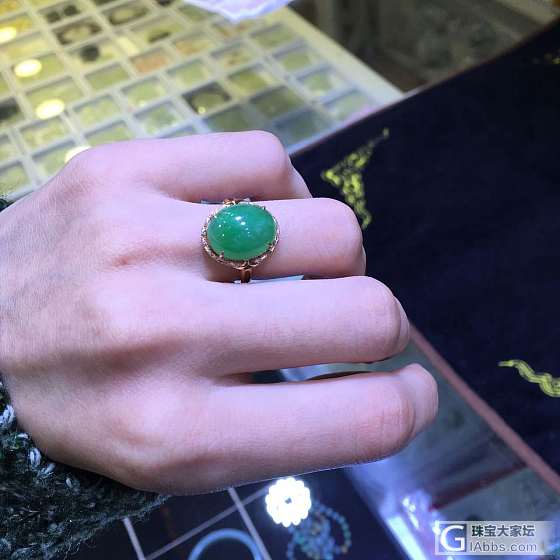 舍不得拿下来……18k金小绿_戒指