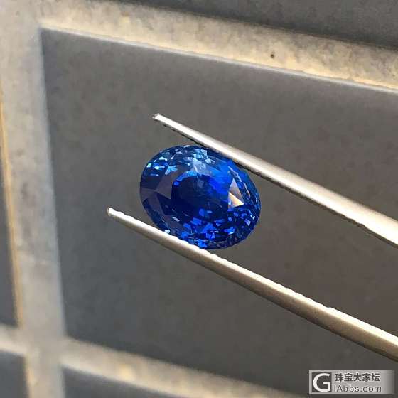 5克拉无烧矢车菊蓝宝石_蓝宝石