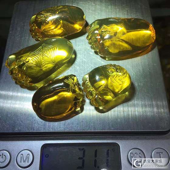 金兰知足常乐一批_琥珀挂件