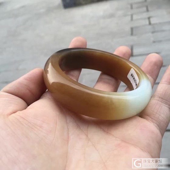 29号新品：白玉手镯，碧玉手镯，糖白手镯，青玉手镯，带翠手镯_手镯和田玉