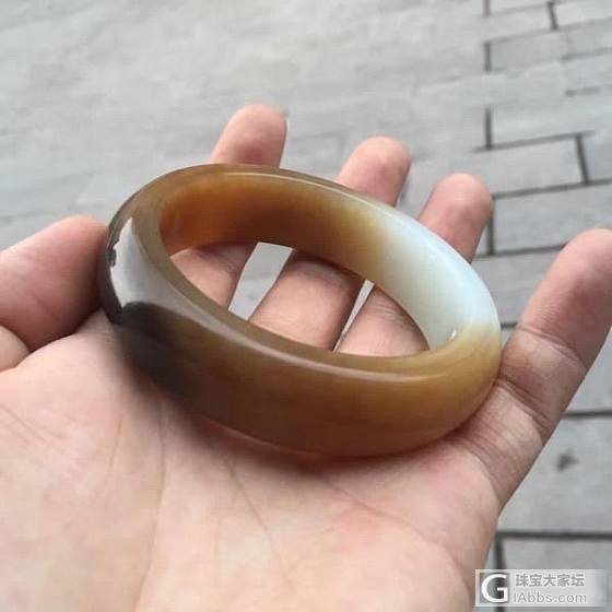 29号新品：白玉手镯，碧玉手镯，糖白手镯，青玉手镯，带翠手镯_手镯和田玉