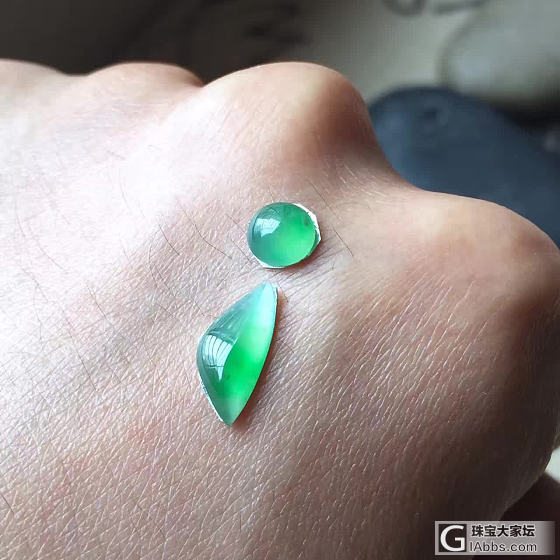 就是喜欢这种小清新_戒面翡翠