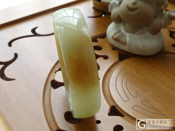 想入手个玉镯_翡翠