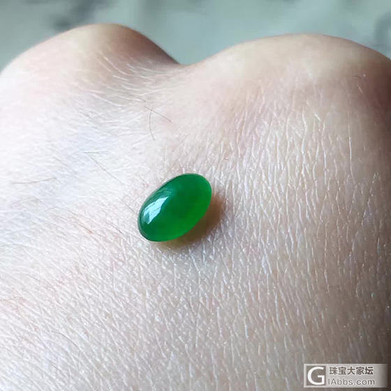 浓浓的，阳阳的，绿绿的_蛋面翡翠