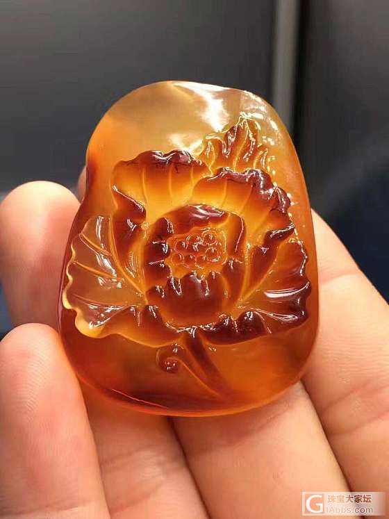 一花一世界_琥珀蜜蜡挂件