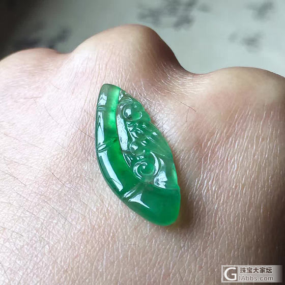 翠鹦鹉_挂件翡翠