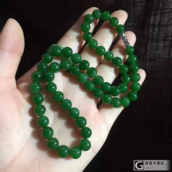俄罗斯碧玉老料偏菠菜绿项链；尺寸8mm+56颗；💰3200；_珠串碧玉