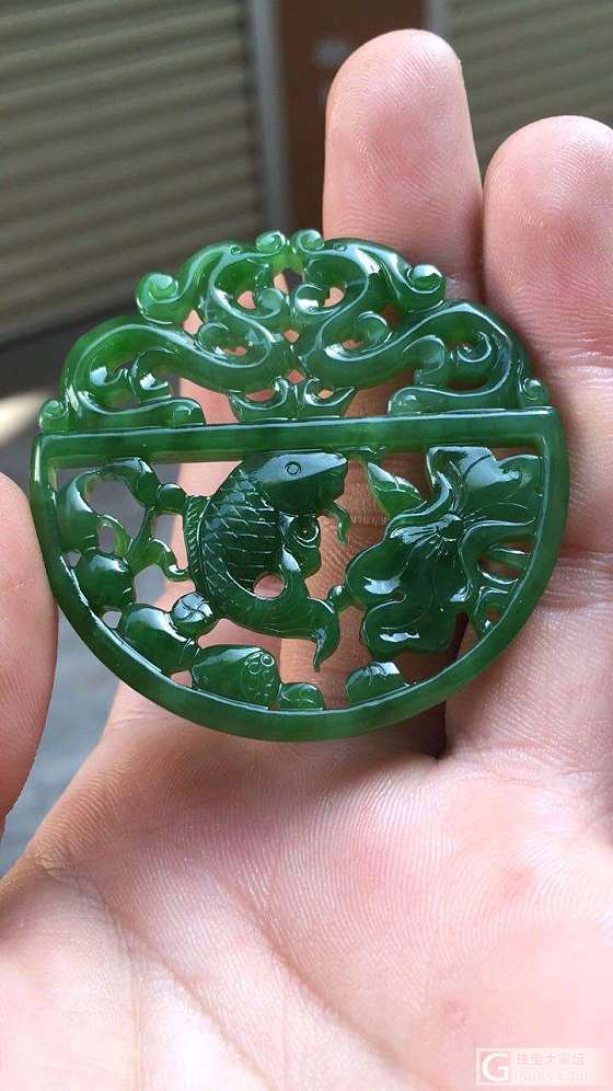 2个菠菜绿碧玉，刚收的欣赏一下_牌子碧玉