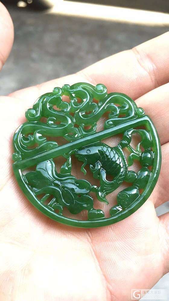 2个菠菜绿碧玉，刚收的欣赏一下_牌子碧玉