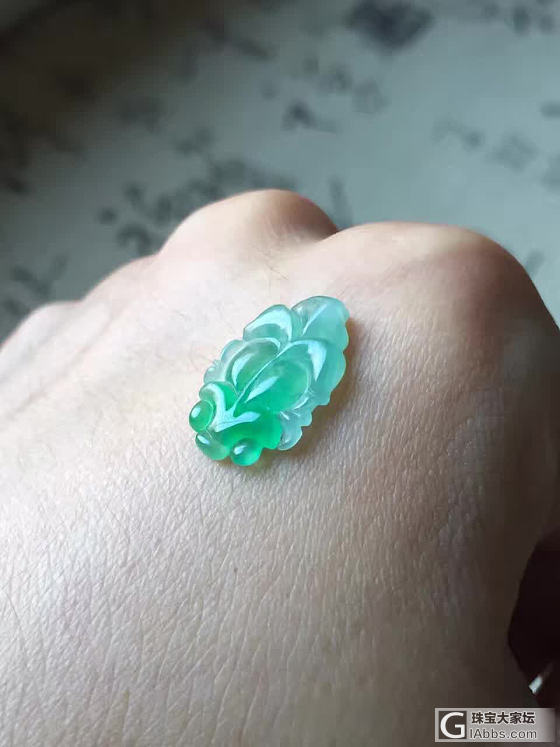 好可爱的小鱼儿_翡翠