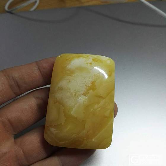 试出一块极品闲置 白花无事牌_蜜蜡牌子