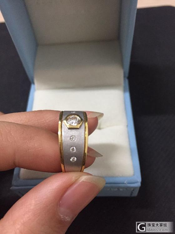 出18k男戒一枚，16号手寸，主石：30ct➕附石10ct，金重8克_K金戒指