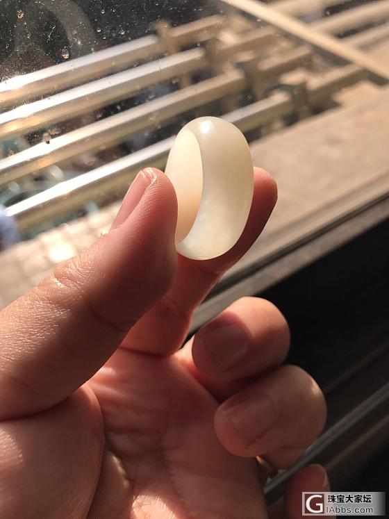 和牌子一起买的小指环_和田玉戒指