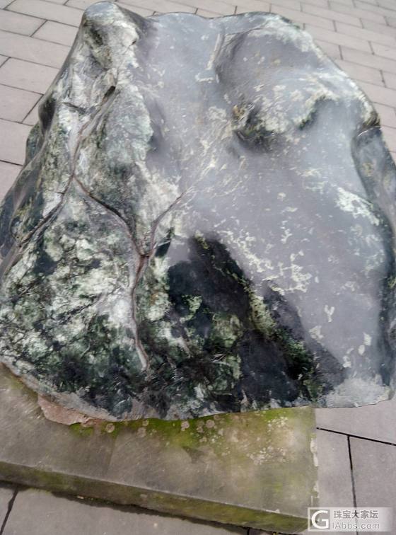 道教发源地，鹤鸣山，看到两块镇门的石头_原石翡翠