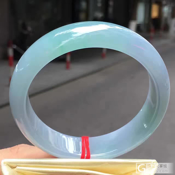 难入收。 很喜欢_手镯翡翠