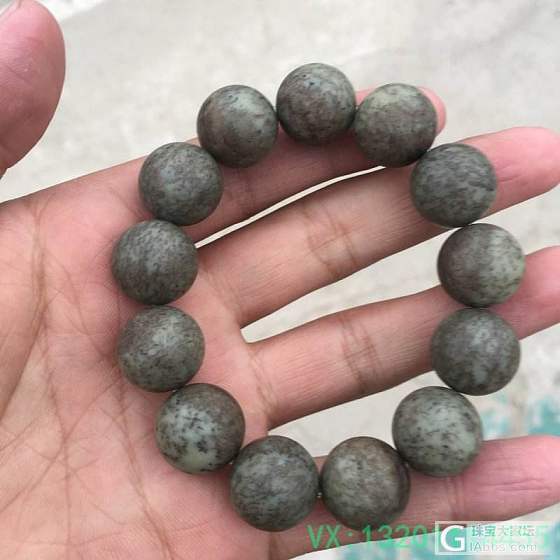 沙枣青水草沁圆珠手链_和田玉珠串